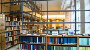 Bibliothèque de l’Institut historique allemand  <br /> <br /> <img src="https://pariscosmop.fr/wp-content/uploads/2022/05/bibliotheque-Bibliotheque-Institut-historique-allemand-paris.jpg" alt="Bibliotheque-Institut-historique-allemand" style="width:98%" loading="lazy">