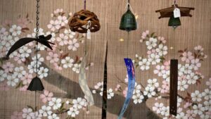 Boutique Kimonoya <br /> <br /> <img src="https://pariscosmop.fr/wp-content/uploads/2022/05/boutique-Kimonoya-paris.jpg" alt="Kimonoya" style="width:98%" loading="lazy">