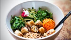 Restaurant Café Lux <br /> <br /> <img src="https://pariscosmop.fr/wp-content/uploads/2022/05/restaurant-Cafe-Lux-paris.jpg" alt="Café-Lux" style="width:98%" loading="lazy">