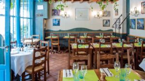 Bistrot Les délices d’Aphrodite <br /> <br /> <img src="https://pariscosmop.fr/wp-content/uploads/2022/05/restaurant-Les-delices-dAphrodite-paris.jpg" alt="Les-délices-d’Aphrodite" style="width:98%" loading="lazy">