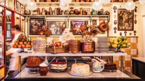 Restaurant et bar Libertino <br /> <br /> <img src="https://pariscosmop.fr/wp-content/uploads/2022/05/restaurant-Libertino-paris.jpg" alt="Libertino" style="width:98%" loading="lazy">